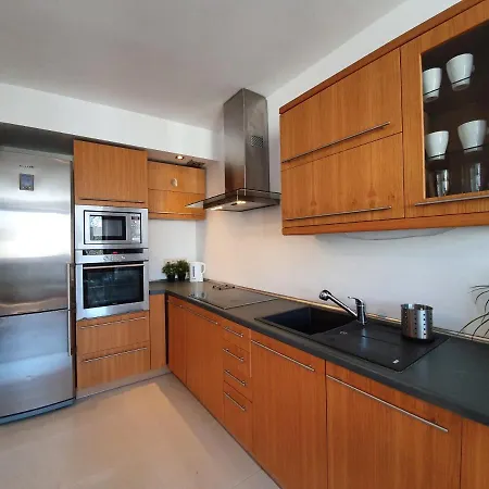 Apartament 100m Od Plazy & Parking Daire *